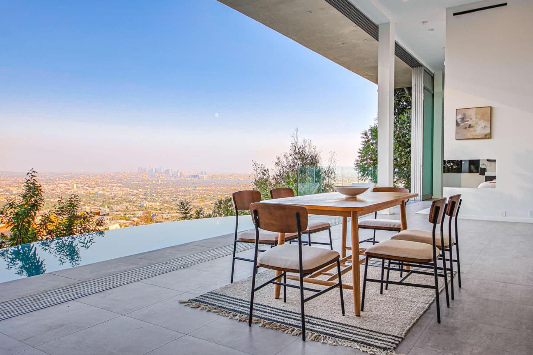 Villa Luxurious Hillside With Infinity Pool&views *
