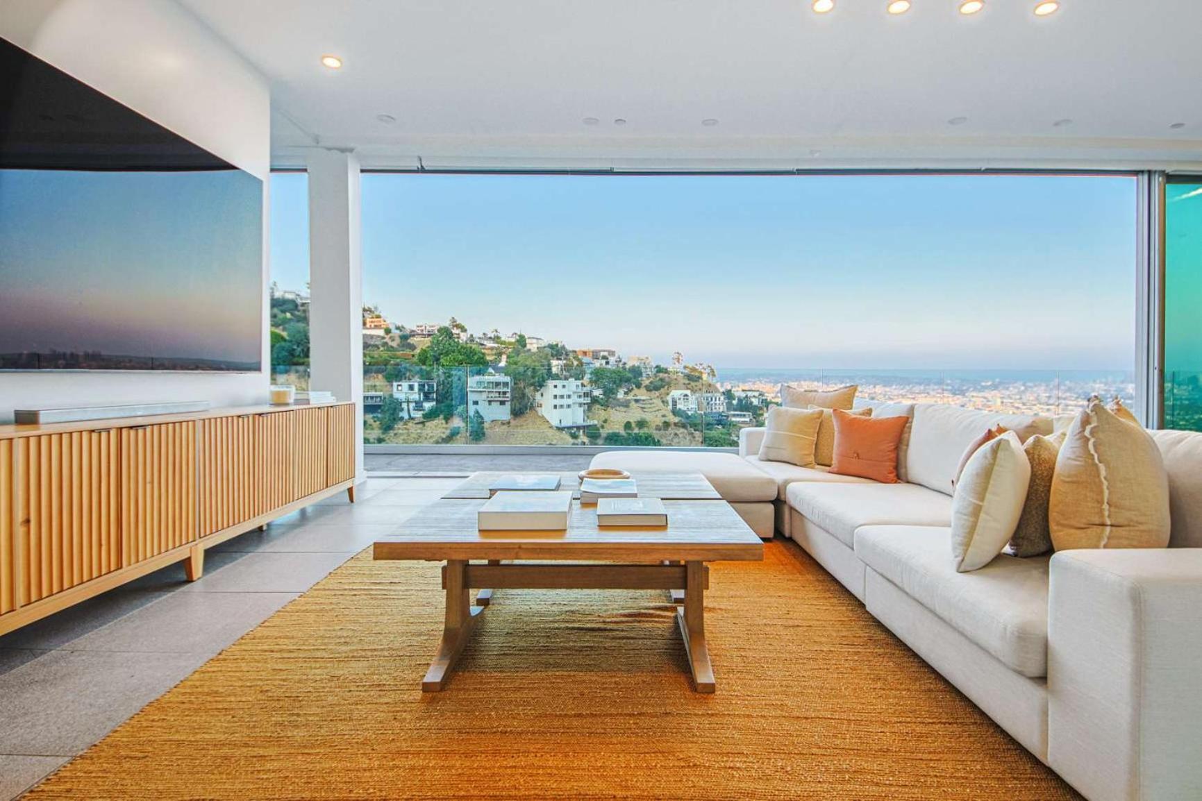 Villa Luxurious Hillside With Infinity Pool&views