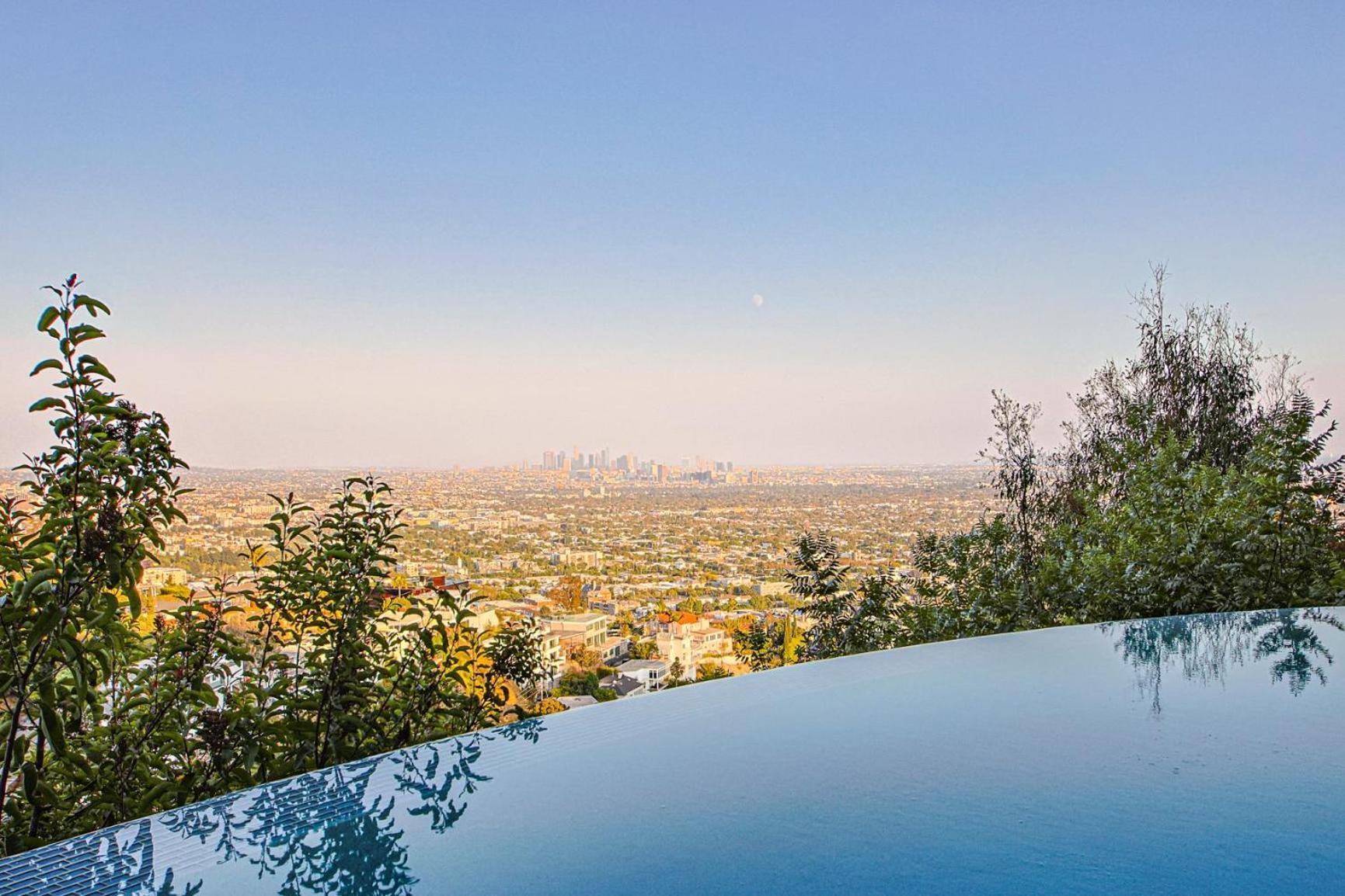 Luxurious Hillside With Infinity Pool&views Villa *